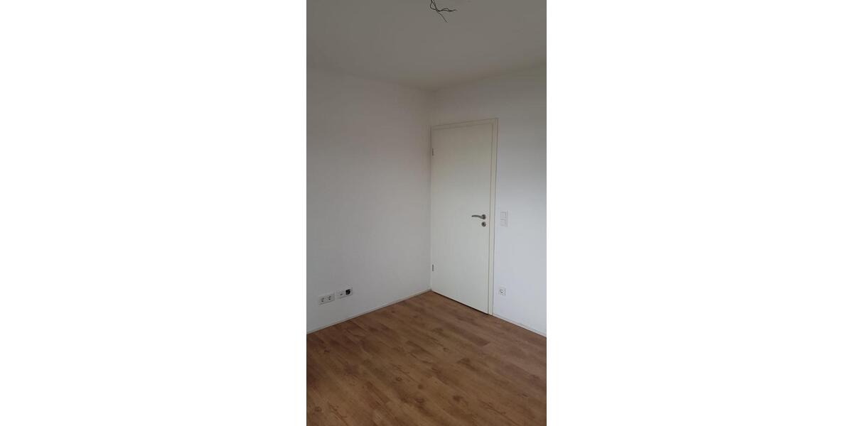 Etagenwohnung Kamp-Lintfort Lintfort - 3.5 Zimmer, 69 m&sup2;, 134.000&euro; | Angebot:27080878