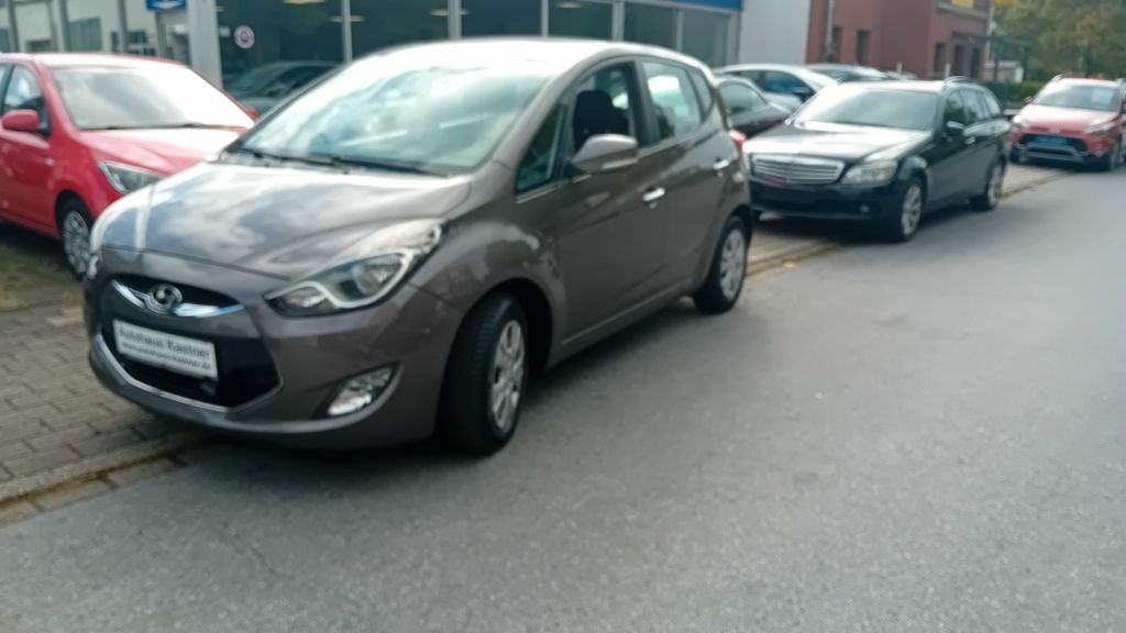 Hyundai ix20 87.650 km 7.999 &euro; Duisburg 47269