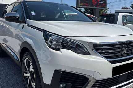 Peugeot 5008 94.500 km 20.300 € Düsseldorf 40549