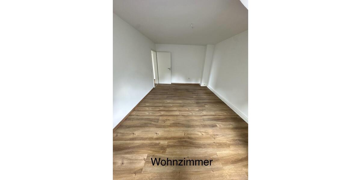 Dachgeschoßwohnung Gelsenkirchen Gelsenkirchen-Nord - 3 Zimmer, 61 m&sup2;, 700&euro; | Angebot:25635942