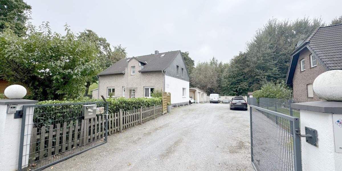 Einfamilienhaus Oberhausen Schwarze Heide - 7 Zimmer, 595.000&euro; | Angebot:25611510