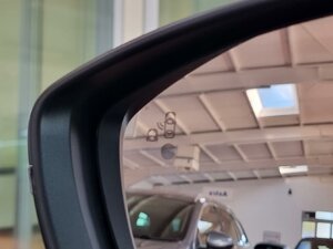 Opel Corsa Edition Komfortp. Techp. 9.521 km 20.940 € HAAN 42781