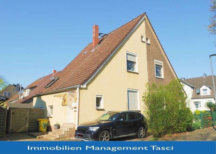 Haus zum Kaufen in Gelsenkirchen 198.000 € 82.51 m² 3.5 zimmer