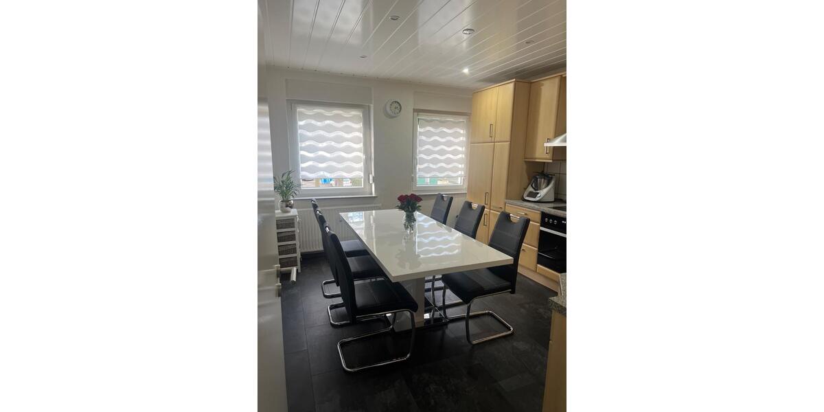 Etagenwohnung Duisburg Hochheide - 4.5 Zimmer, 101 m&sup2;, 305.000&euro; | Angebot:26926998