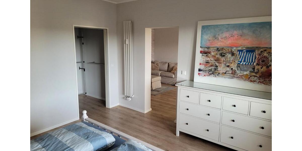 Etagenwohnung Essen Südviertel - 2 Zimmer, 80 m&sup2;, 900&euro; | Angebot:26620050