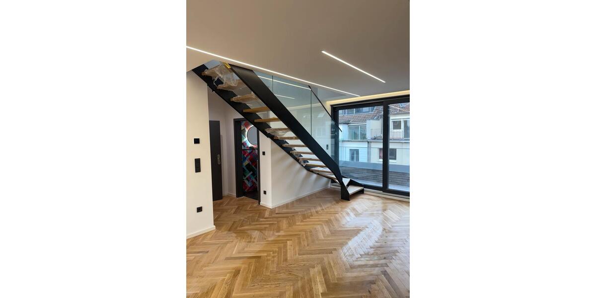 Einfamilienhaus Düsseldorf Pempelfort - 2 Zimmer, 95 m&sup2;, 2.150&euro; | Angebot:26289261
