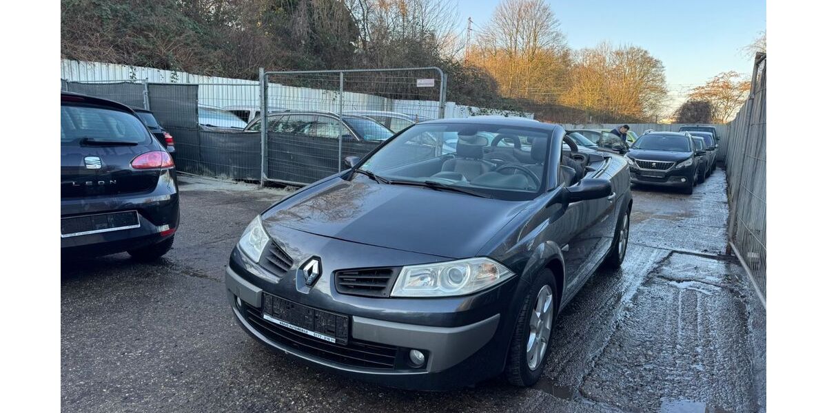 Renault Megane 147.000 km 2.500 &euro; Essen 45143
