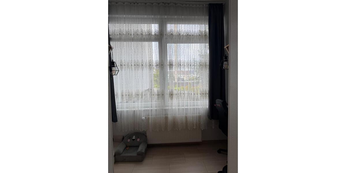 Etagenwohnung Duisburg Duisburg-Mitte - 3 Zimmer, 100 m&sup2;, 145.000&euro; | Angebot:27425670