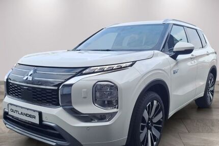 Mitsubishi Plug-in Hybrid Outlander 1.770 km 50.370 &euro; Duisburg 47249