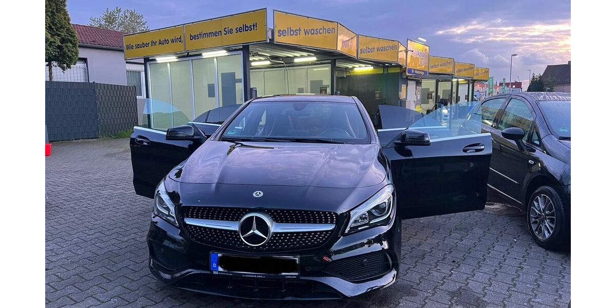 Mercedes-Benz CLA 200 156.000 km 16.990 &euro; Mülheim 45476