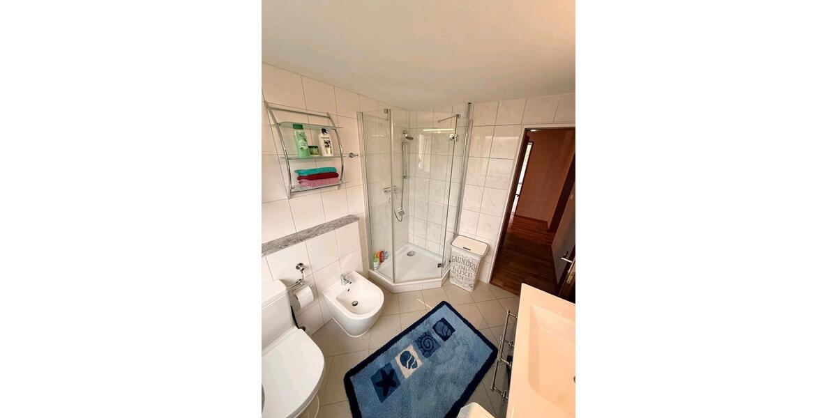 Etagenwohnung Ratingen - 3 Zimmer, 82 m&sup2;, 305.000&euro; | Angebot:26945394