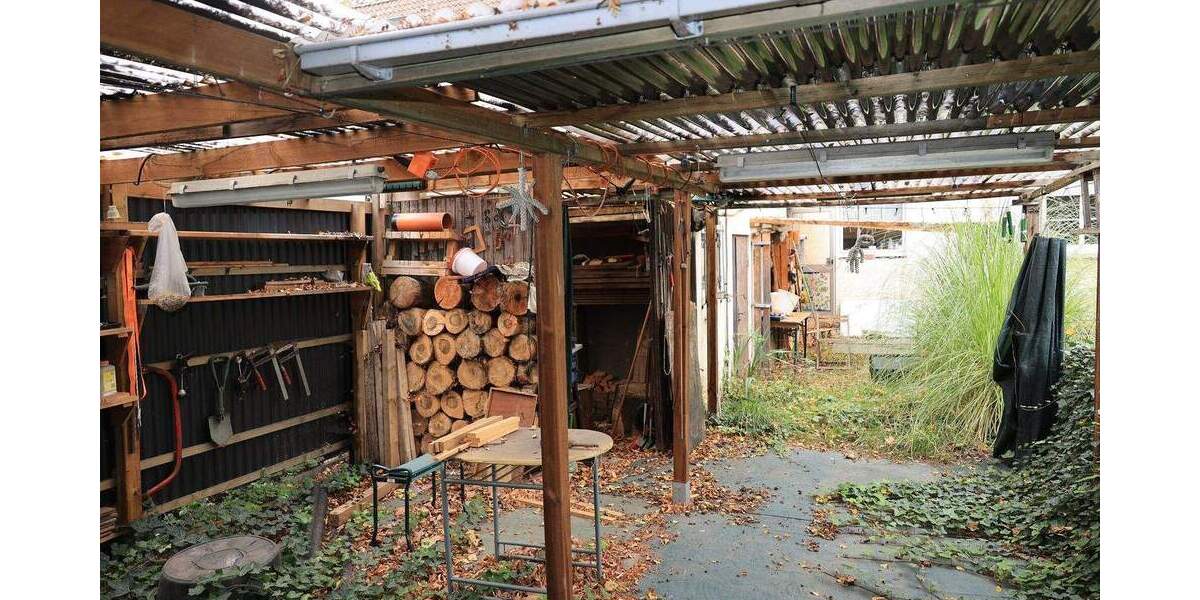 Schönes altes Zechenhaus, sanierungsbedürftig mit Potenzial 4 zimmer