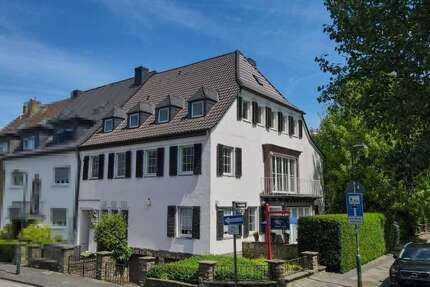 Haus Düsseldorf Niederkassel - 9 Zimmer, 378 m&sup2;, 2.790.000&euro; | Angebot:24752392