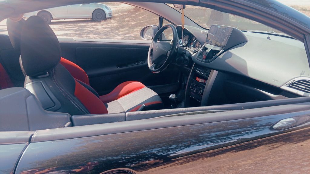 Peugeot 207 160.000 km 3.000 &euro; Gladbeck 45966