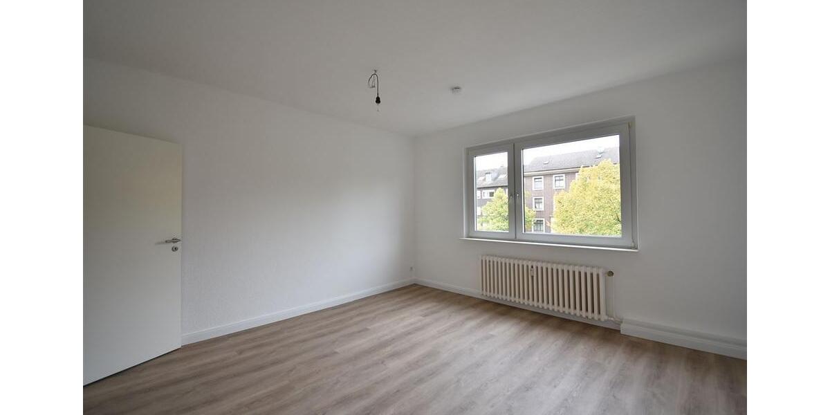 Saniert! Moderne 2-Zi-Whg mit Balkon am Beecker Marktplatz 2 zimmer
