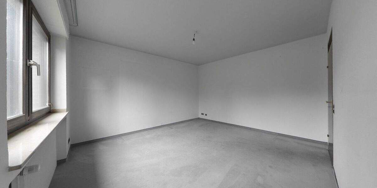 großzügiges, freistehendes Einfamilienhaus mit schönem Garten und Erftblick 6 zimmer