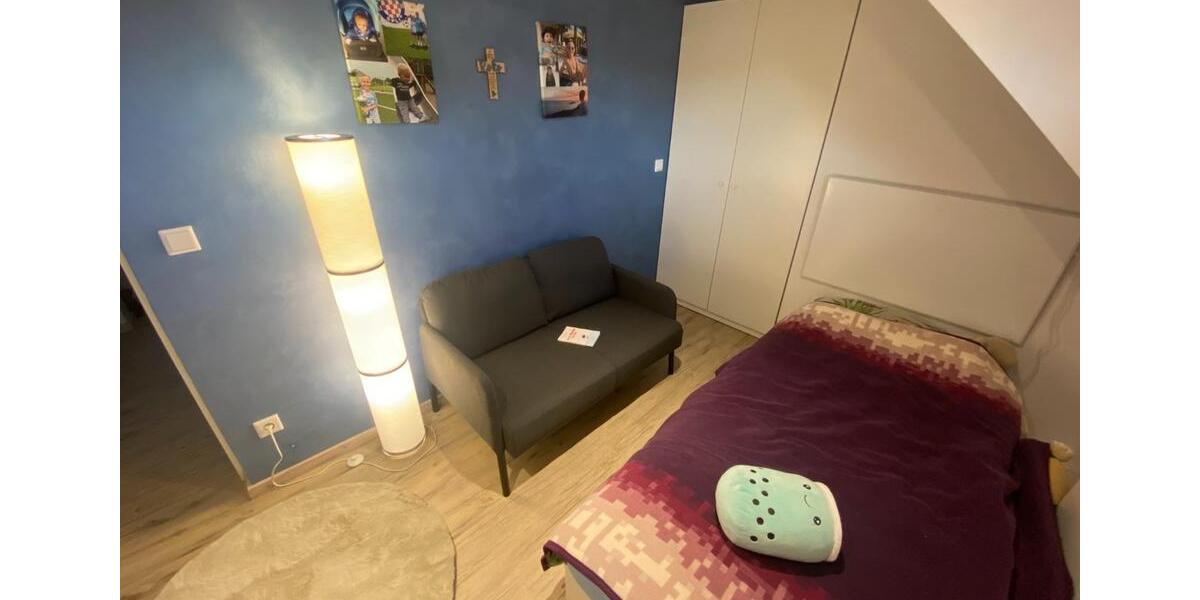 Doppelhaushälfte Duisburg Huckingen - 7 Zimmer, 120 m&sup2;, 629.000&euro; | Angebot:25221845