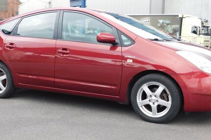 Toyota Prius 205.567 km 2.499 € Mülheim 45473