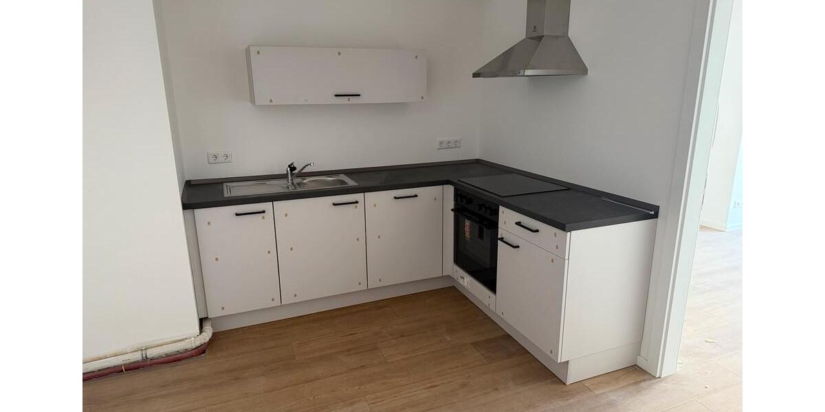Etagenwohnung Düsseldorf Stadtmitte - 1 Zimmer, 48 m&sup2;, 840&euro; | Angebot:25281778