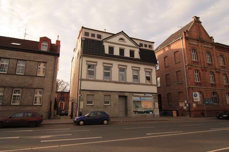 Etagenwohnung Essen Altenessen - 4 Zimmer, 146 m&sup2;, 1.460&euro; | Angebot:26886186