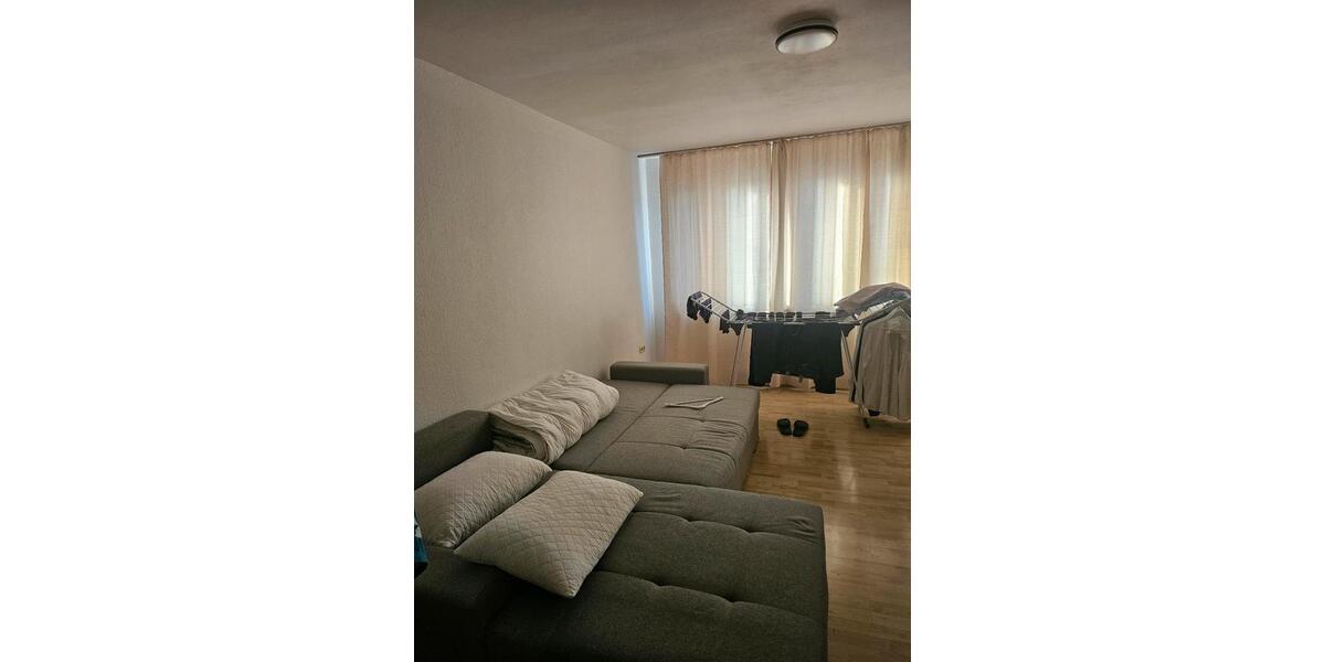 Etagenwohnung Krefeld Benrad - 2 Zimmer, 55 m&sup2;, 99.000&euro; | Angebot:26169707