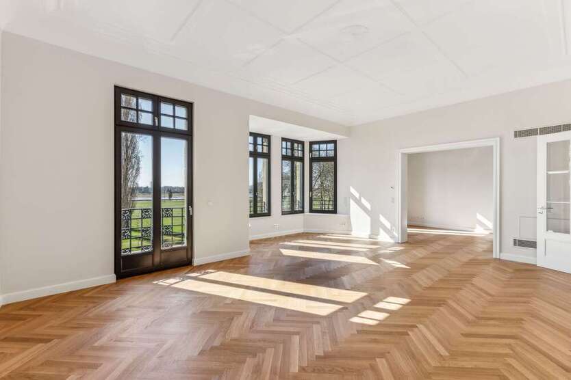Wohnung zum Kaufen in Düsseldorf 4.845.000 € 323 m²