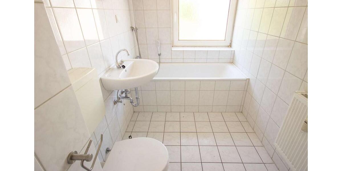 Dachgeschoßwohnung Gelsenkirchen Gelsenkirchen-Nord - 2 Zimmer, 55 m&sup2;, 341&euro; | Angebot:26384130