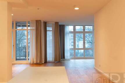 Wohnung Düsseldorf Stadtbezirk 3 - 2 Zimmer, 92 m&sup2;, 2.030&euro; | Angebot:24888766