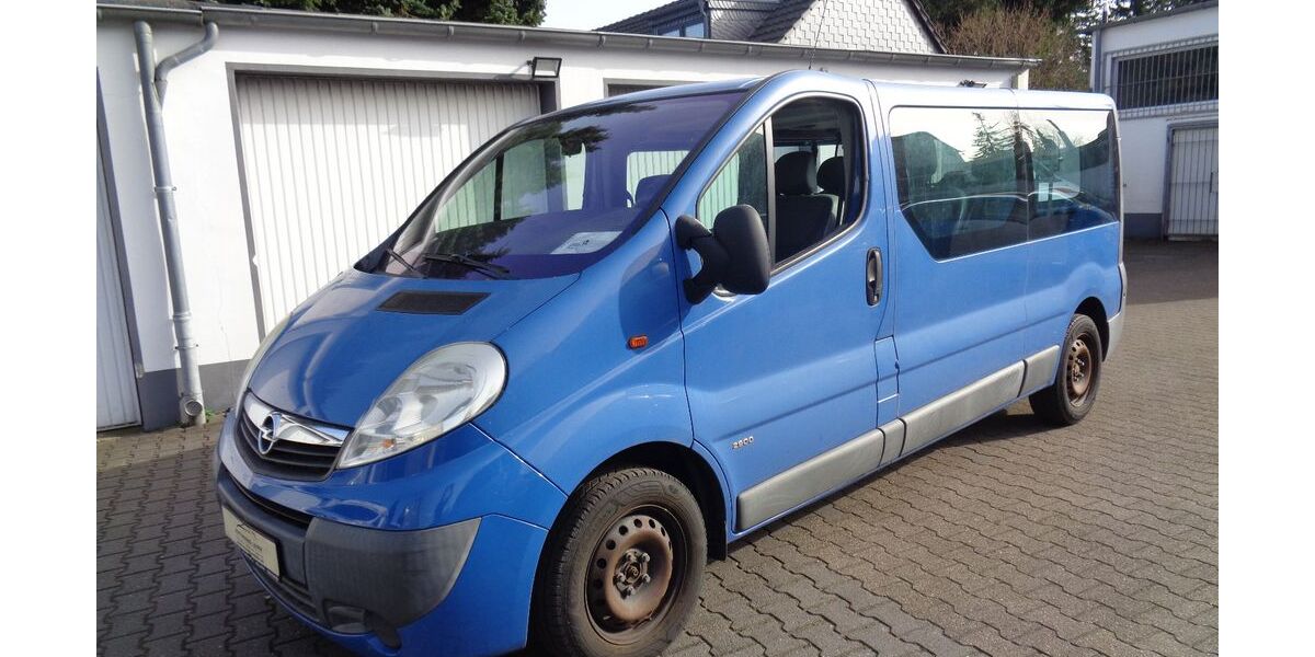 Opel Vivaro 158.000 km 7.350 &euro; Mülheim 45481