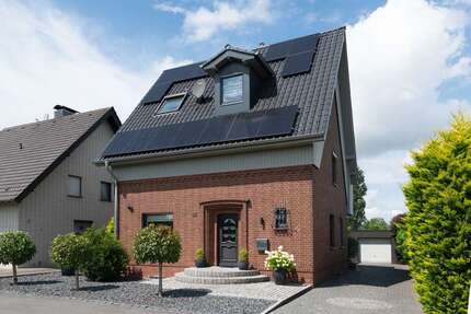 Haus zum Kaufen in Rheinberg 549.000 € 183.17 m² 7 zimmer