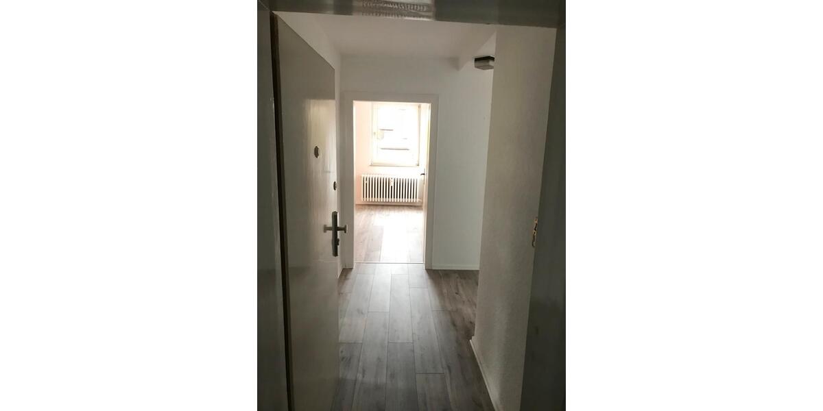 Dachgeschoßwohnung Oberhausen Biefang - 3.5 Zimmer, 65 m&sup2;, 740&euro; | Angebot:25404156