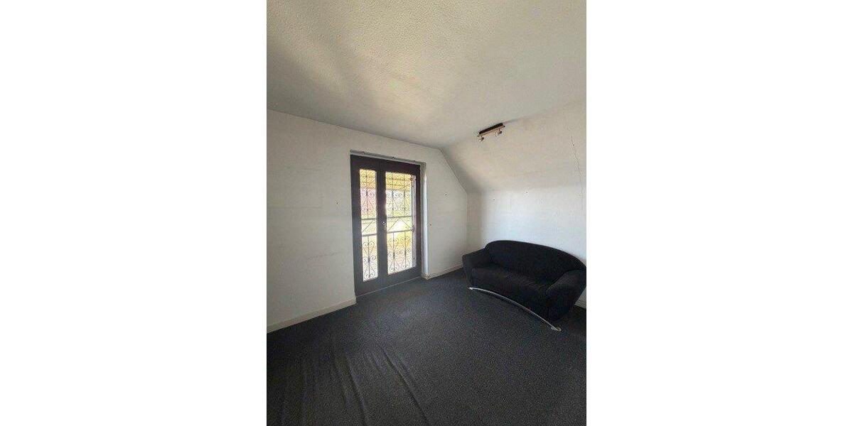 Einfamilienhaus Duisburg Rheinhausen - 7.5 Zimmer, 186 m&sup2;, 550.000&euro; | Angebot:26921852
