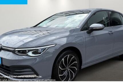 VW Golf 32.557 km 24.450 &euro; Mülheim 45478