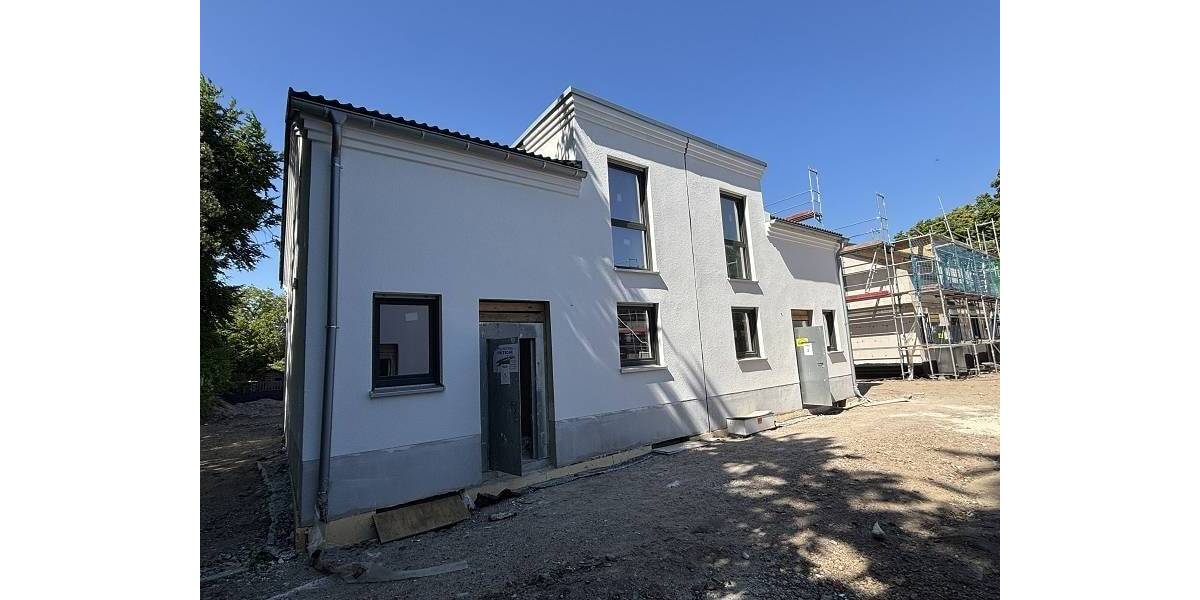 Neubau von 12 DHH in Neudorf-Süd, KfW 40+ z.T. mit QNG 4 zimmer