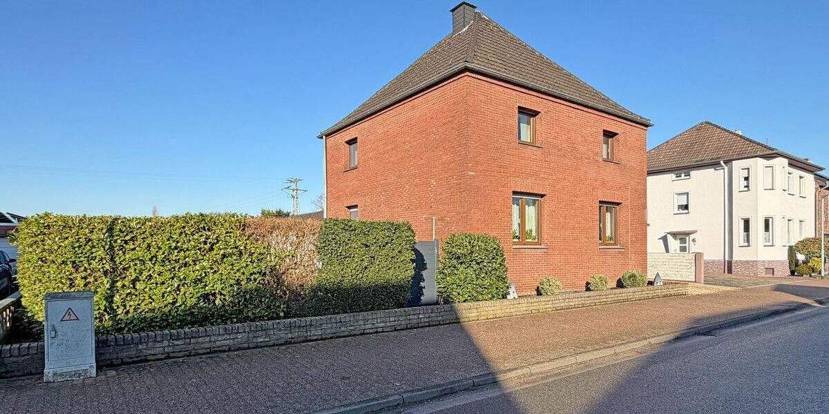 Einfamilienhaus Alpen Menzelen-West - 5 Zimmer, 144 m&sup2;, 379.000&euro; | Angebot:25373813