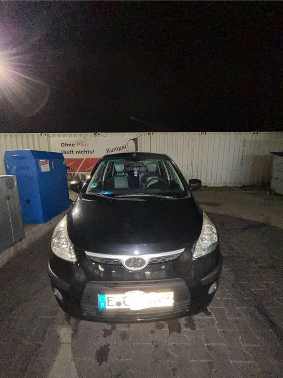 i10