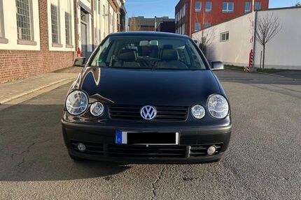 VW Polo 92.876 km 2.250 &euro; Essen 45289