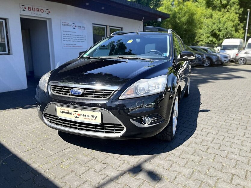 Focus Titanium / LPG / Sitzheizung / Xenon / AHK