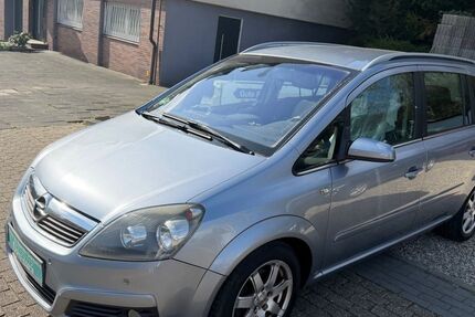 Opel Zafira 250.000 km 1.999 &euro; Essen 45147