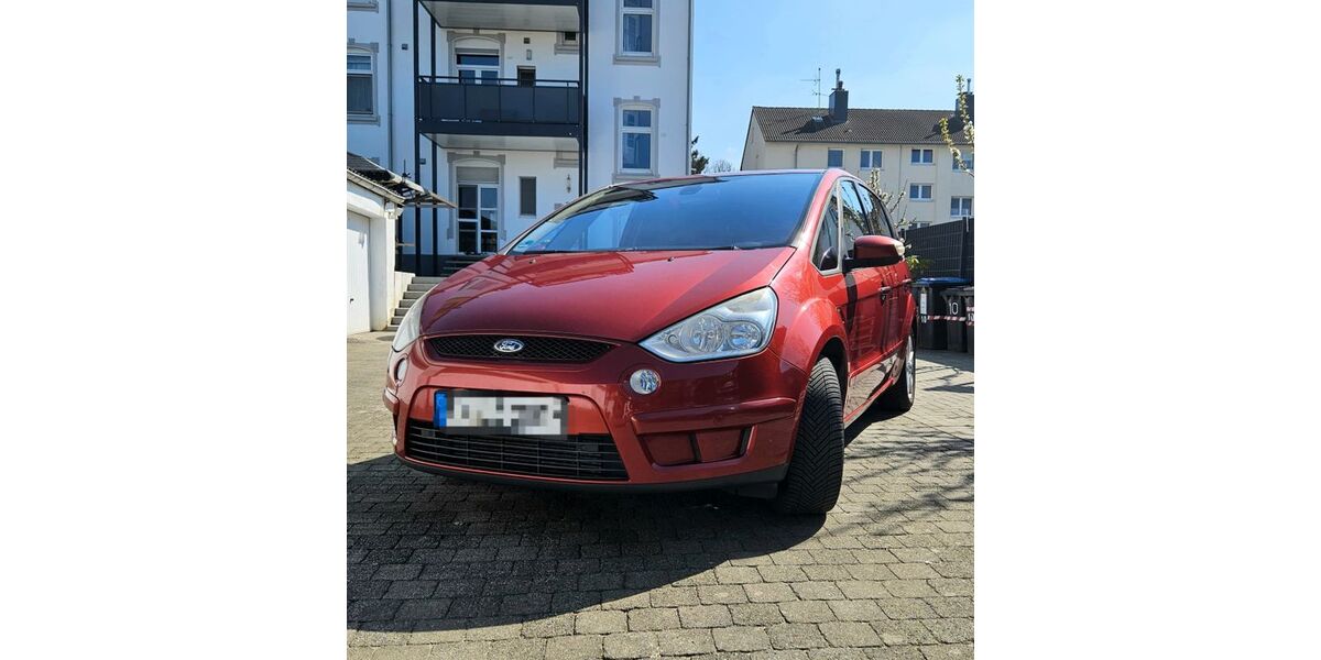 Ford S-Max 261.286 km 4.600 &euro; Hattingen 45527