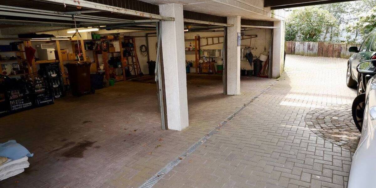 Einfamilienhaus Ratingen Hösel - 9 Zimmer, 248 m&sup2;, 1.384.000&euro; | Angebot:26893198