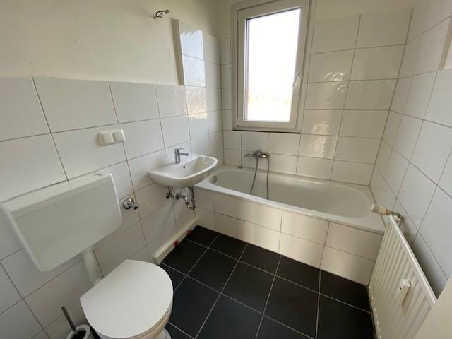 Etagenwohnung Krefeld Fischeln - 3 Zimmer, 65 m&sup2;, 649&euro; | Angebot:25275586