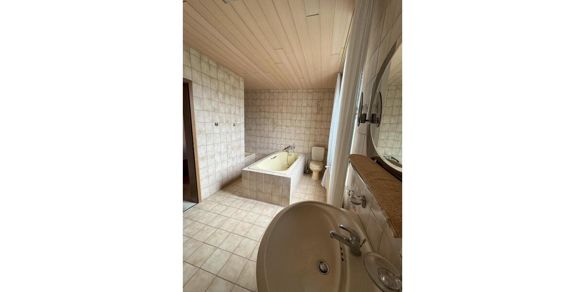 Reihenhaus Krefeld Gartenstadt - 4 Zimmer, 110 m&sup2;, 245.000&euro; | Angebot:27096823