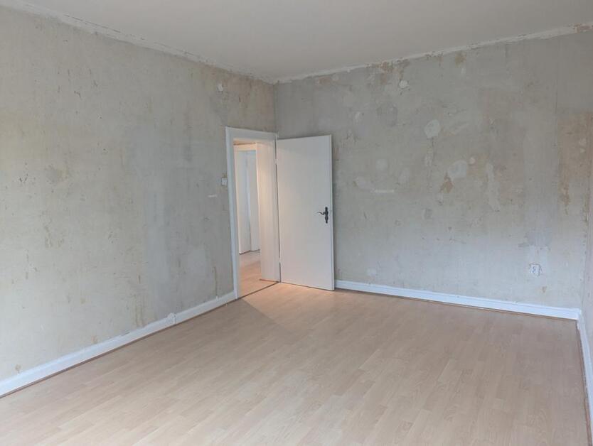 Helle 2 Raum Wohnung in Essen-Bergerhausen zu vermieten