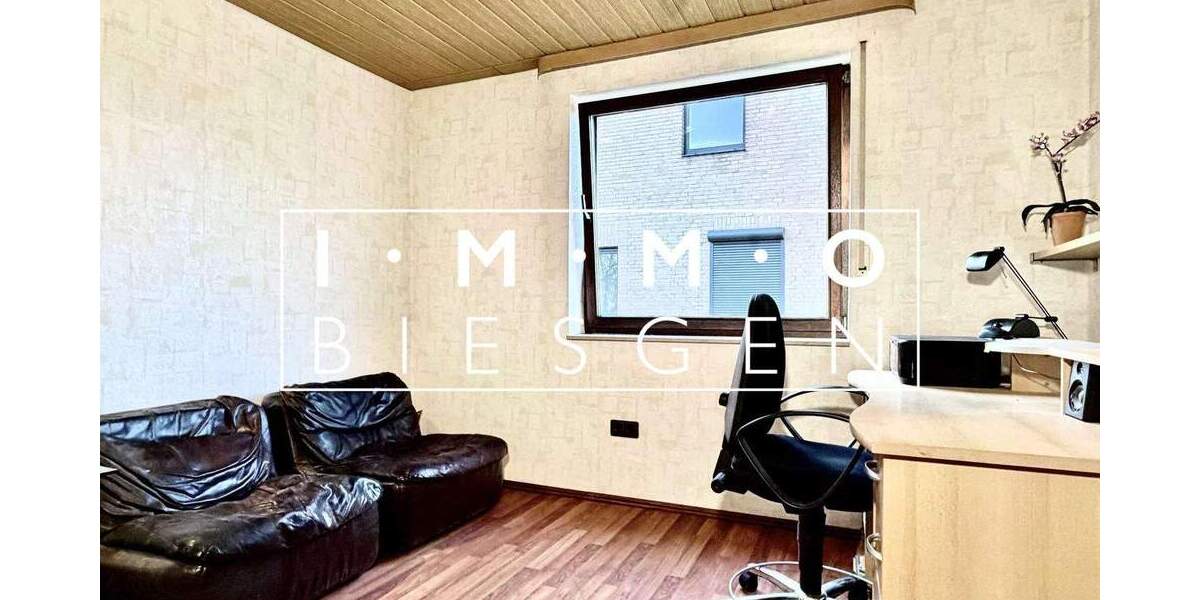 Mehrfamilienhaus, Wohnhaus Duisburg Hochemmerich - 4 Zimmer, 99 m&sup2;, 295.000&euro; | Angebot:25629847