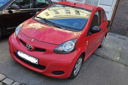 Toyota Aygo 241.300 km 1.000 &euro; Krefeld 47798