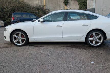 Audi A5 140.980 km 10.000 &euro; Essen 45144