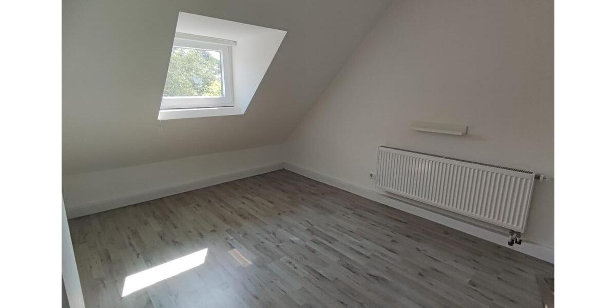 Reihenhaus Krefeld Benrad - 4 Zimmer, 90 m&sup2;, 320.000&euro; | Angebot:26994681