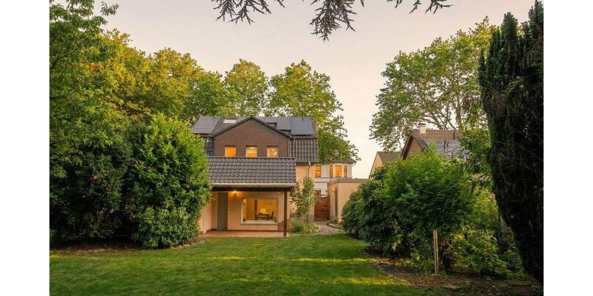 Einfamilienhaus Bottrop Eigen - 8 Zimmer, 162 m&sup2;, 638.000&euro; | Angebot:25696619