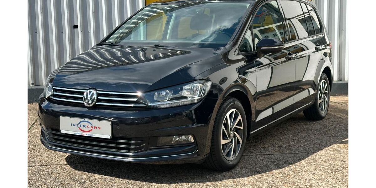 VW Touran 180.000 km 13.900 &euro; Krefeld 47799